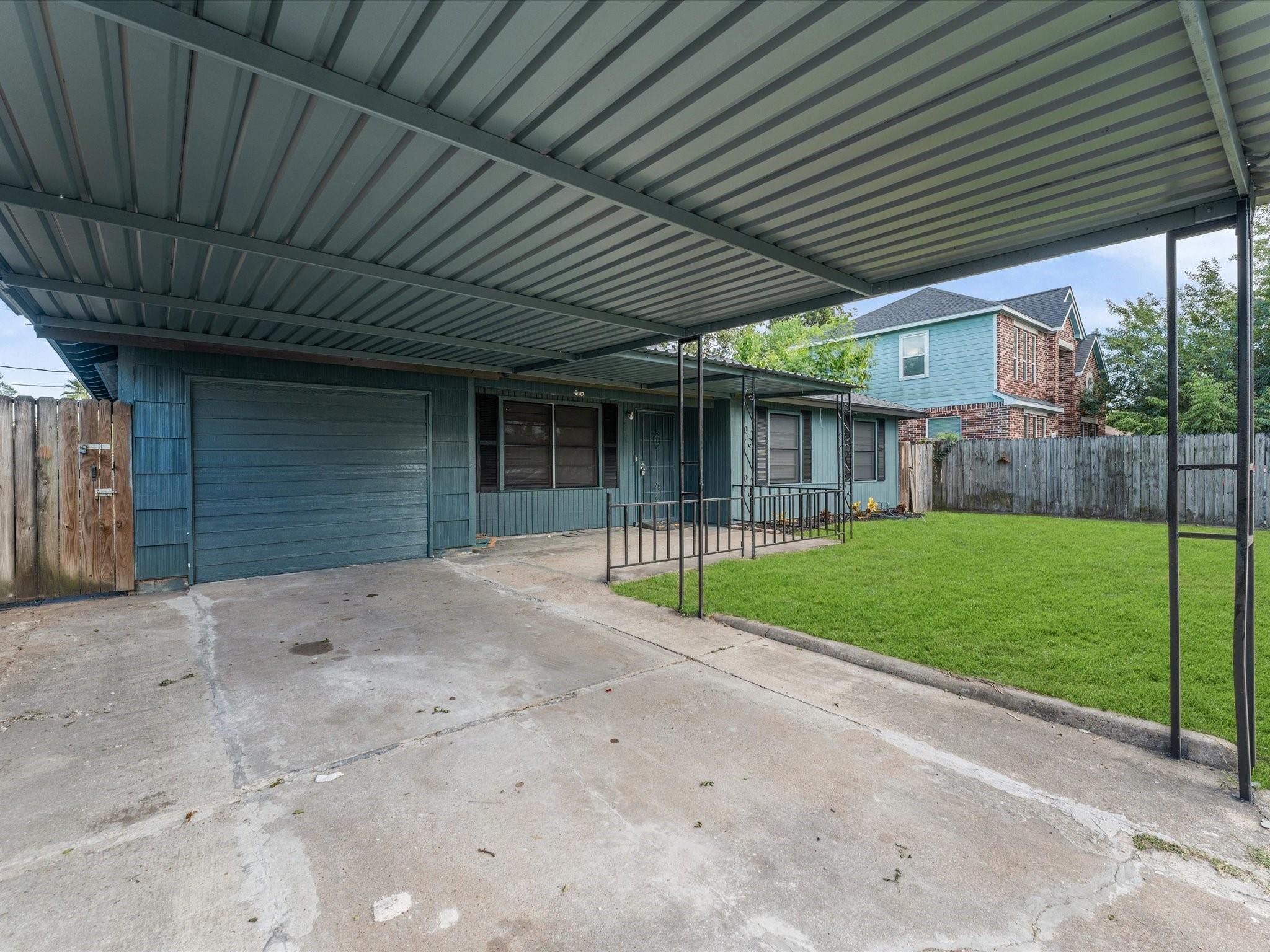 818 Mccardell Street
