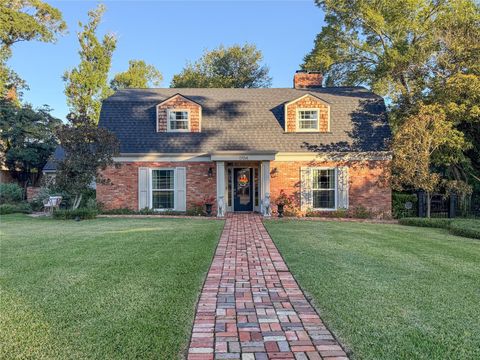 1704 Harrison Road Brenham TX 77833