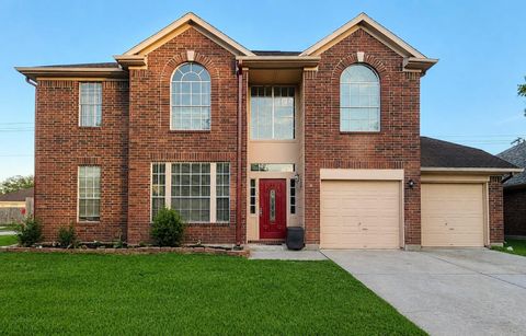 Photo of 4803 Widerop Lane, Friendswood, TX 77546 (MLS # 4291401)