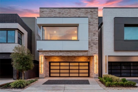 Photo of 2410 Elmen Street, Houston, TX 77019 (MLS # 36138425)