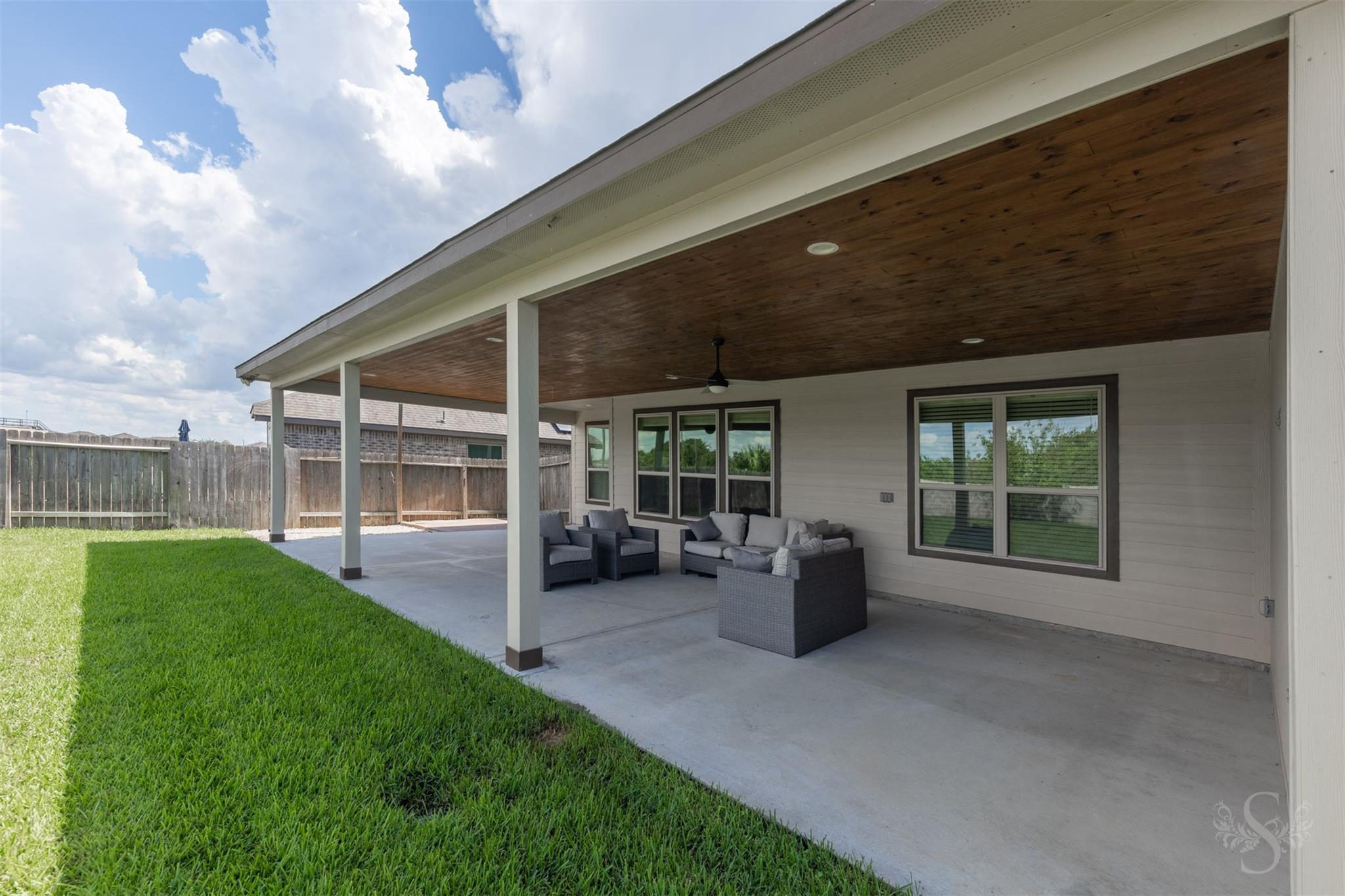 25818 Llano Knoll Ln