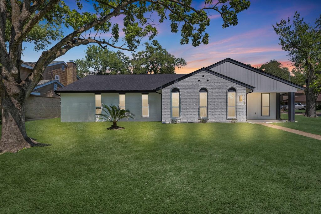 Photo of 11402 Ash Creek Drive, Houston, TX 77043 (MLS # 57834704)