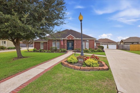 Photo of 6320 Meadow Mist Street, Orange, TX 77632 (MLS # 67557099)