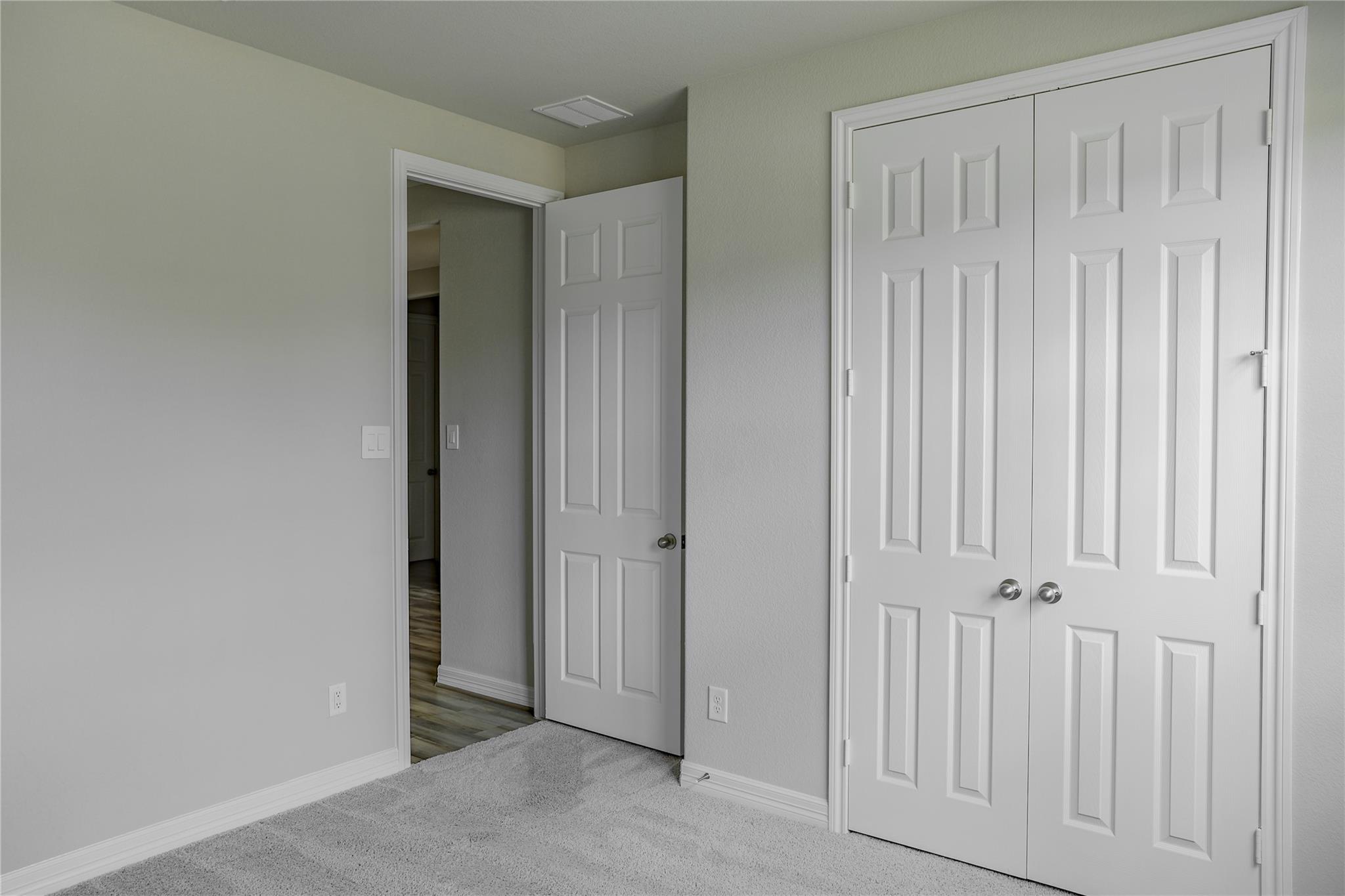 2925 Cliff Ridge Lane