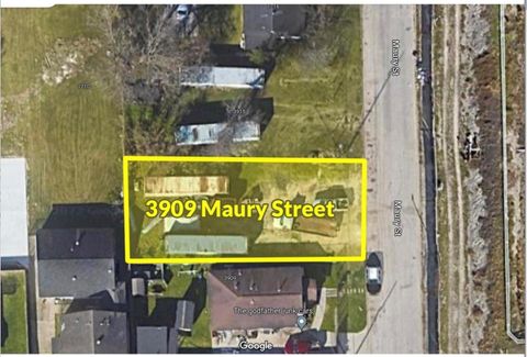 Photo of 3909 Maury Street, Houston, TX 77009 (MLS # 84812289)