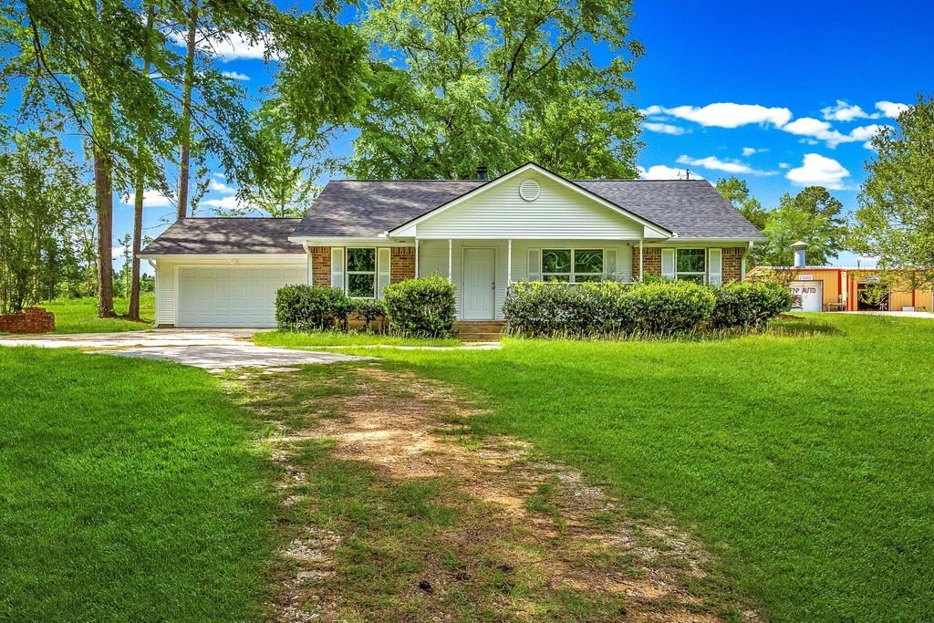 Photo of 3360 Us Highway 190 W, Point Blank, TX 77364 (MLS # 53888655)