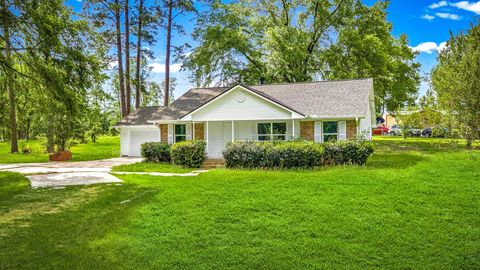 Photo of 3360 Us Highway 190 W, Point Blank, TX 77364 (MLS # 53888655)