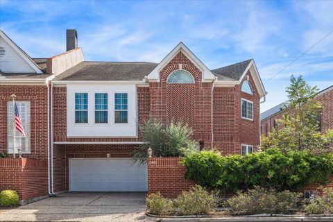 2403 Potomac Drive Houston TX 77057