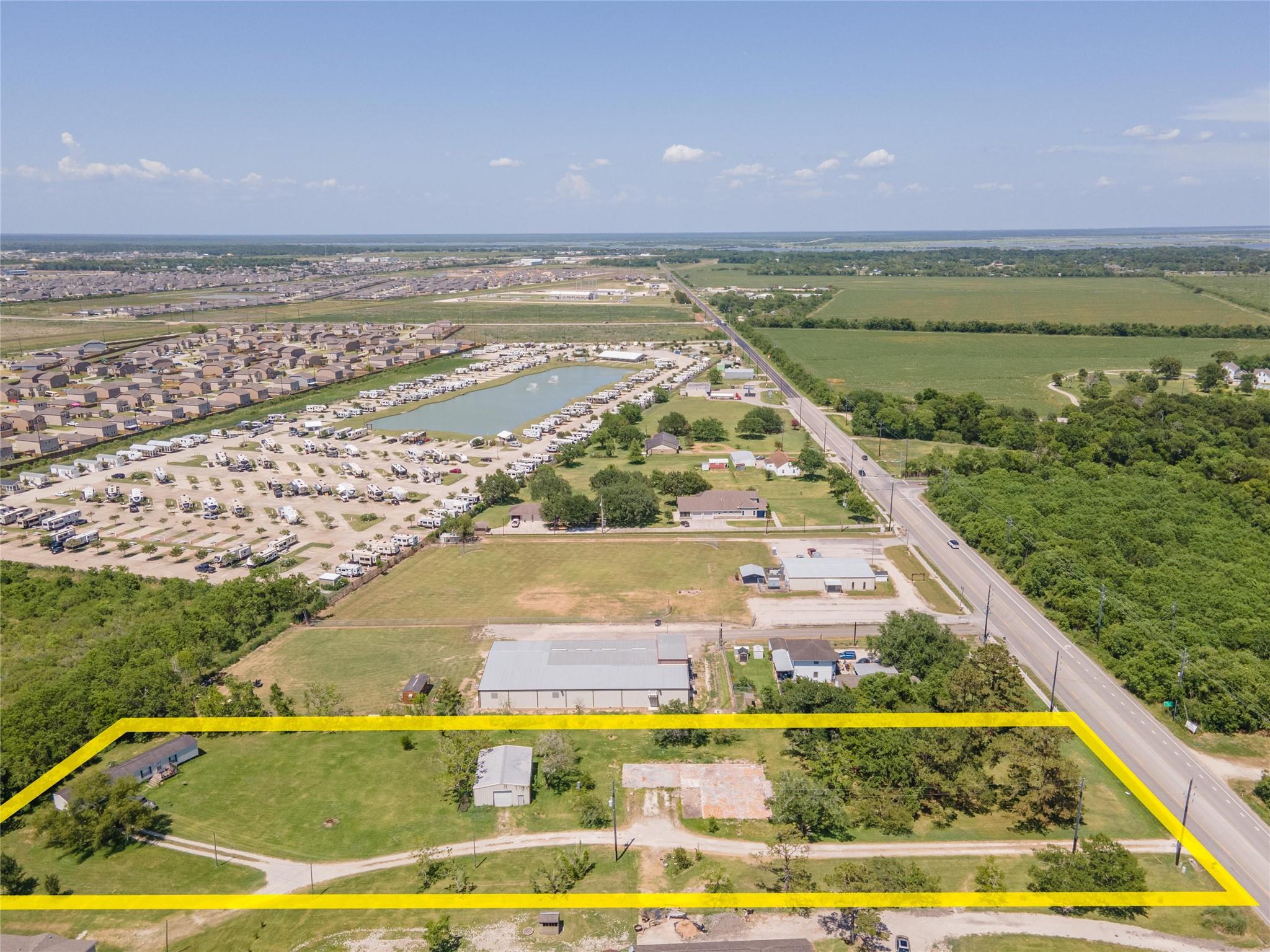 5707 S Fm 565 Rd