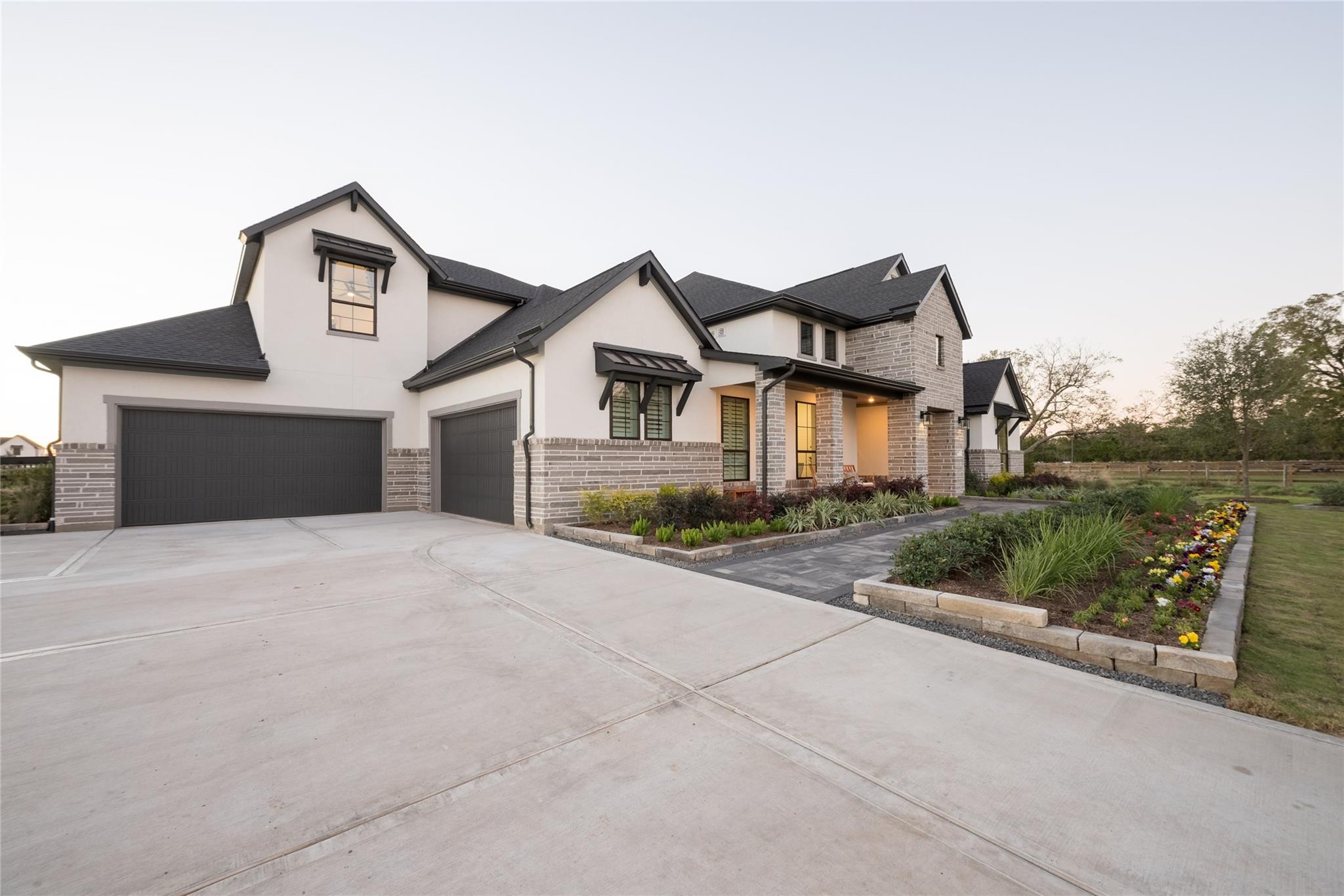 99 James Estates Drive