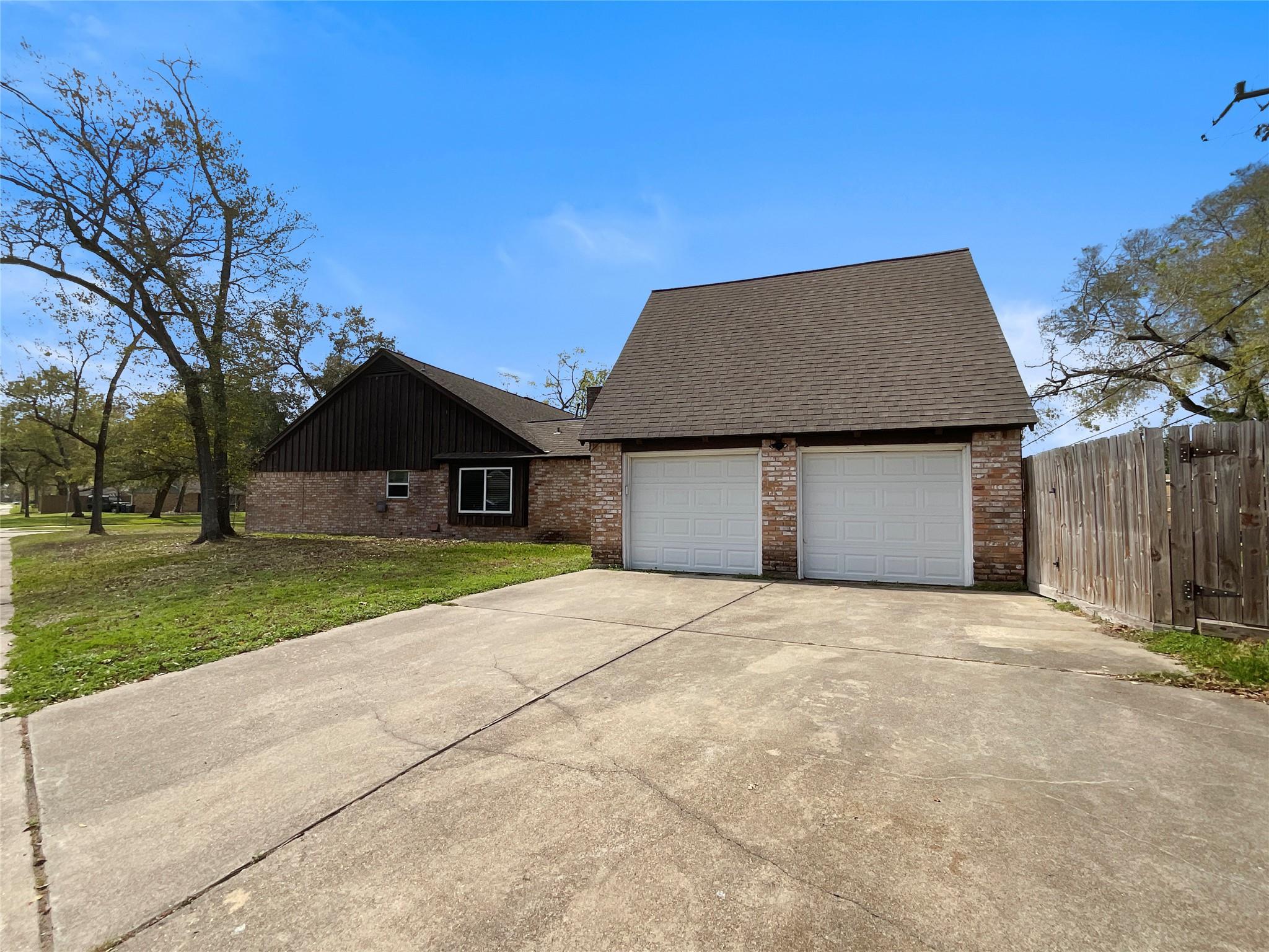 443 Bayou View Drive