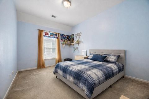 Tiny photo for 911 Vaulted Oak Street, Houston, TX 77008 (MLS # 53026149)