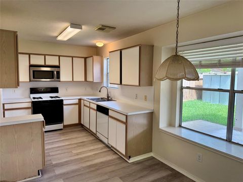 Tiny photo for 8930 Aspen Place Drive, Houston, TX 77071 (MLS # 60603952)