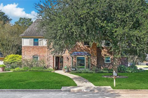 Photo of 2902 Blue Lakes Lane, Missouri City, TX 77459 (MLS # 73265297)