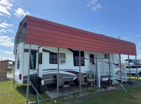Photo of 1561 County Road 299, Sargent, TX 77414 (MLS # 27255869)