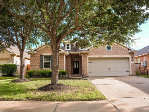 Photo of 24531 Via Salerno Court, Richmond, TX 77406 (MLS # 36796844)
