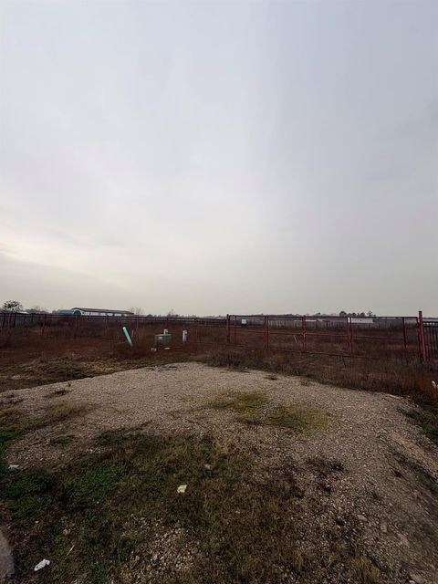 Photo of 1301 Road 57211, Cleveland, TX 77327 (MLS # 86747702)