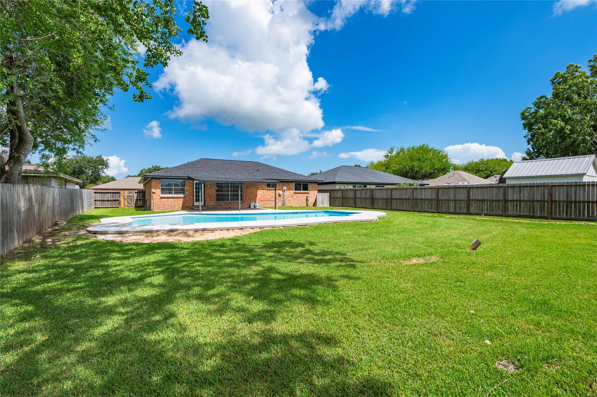 5422 Thistle Drive