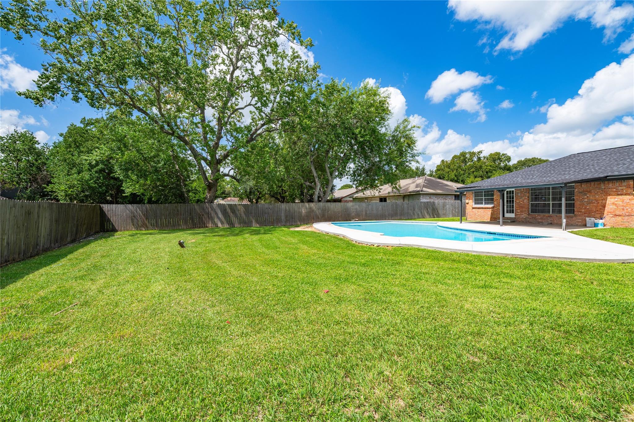 5422 Thistle Drive