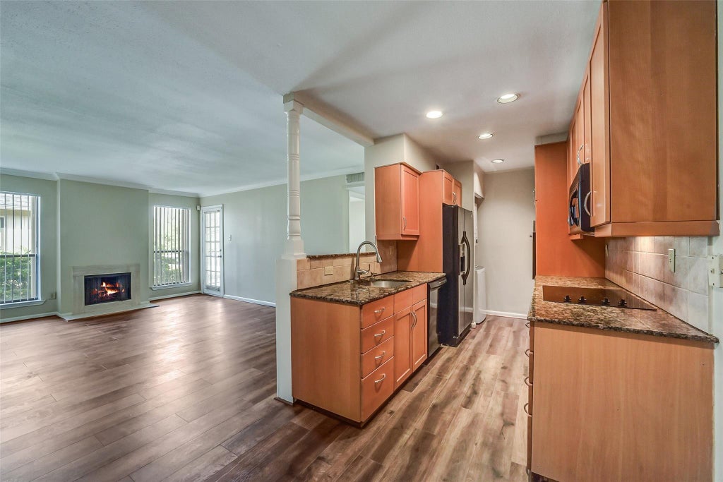 Photo of 1601 S Shepherd Drive #2, Houston, TX 77019 (MLS # 32962058)