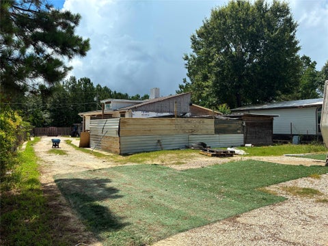 Tiny photo for 32 County Road 3405, Cleveland, TX 77327 (MLS # 15965528)