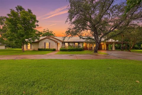 Photo of 7611 King Street, Manvel, TX 77578 (MLS # 60225100)