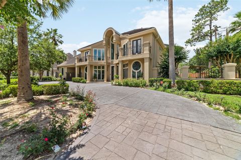 Photo of 2814 Cedar Woods Place, Houston, TX 77068 (MLS # 95115917)