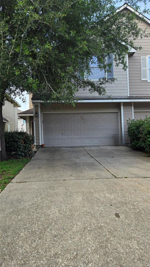 Photo of 12415 Narcissus View Trail, Houston, TX 77089 (MLS # 82485849)