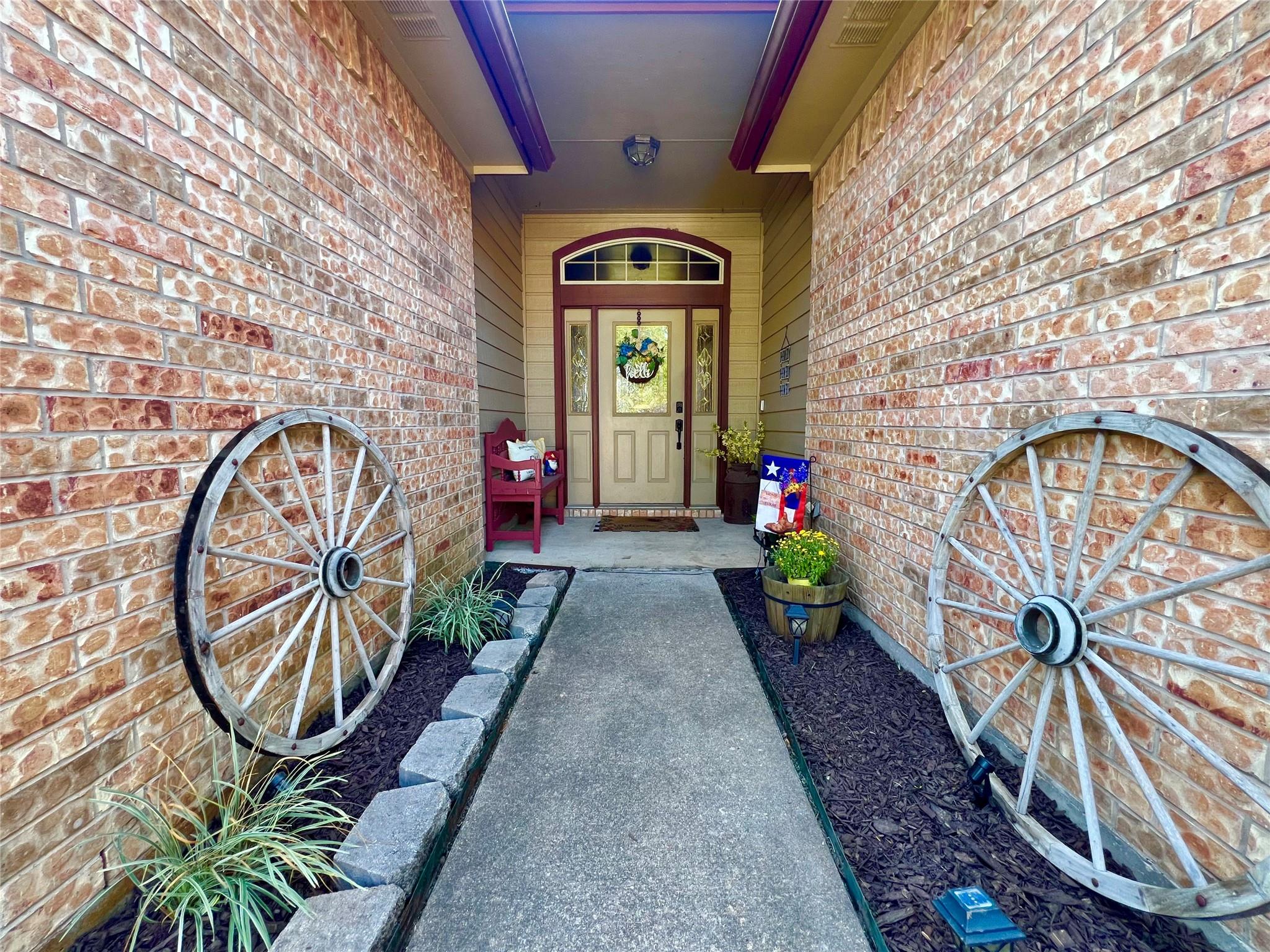2837 N Remington Drive