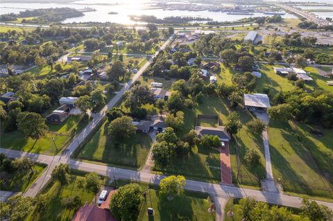 Tiny photo for 215 Ilfrey Street, Baytown, TX 77520 (MLS # 10385548)