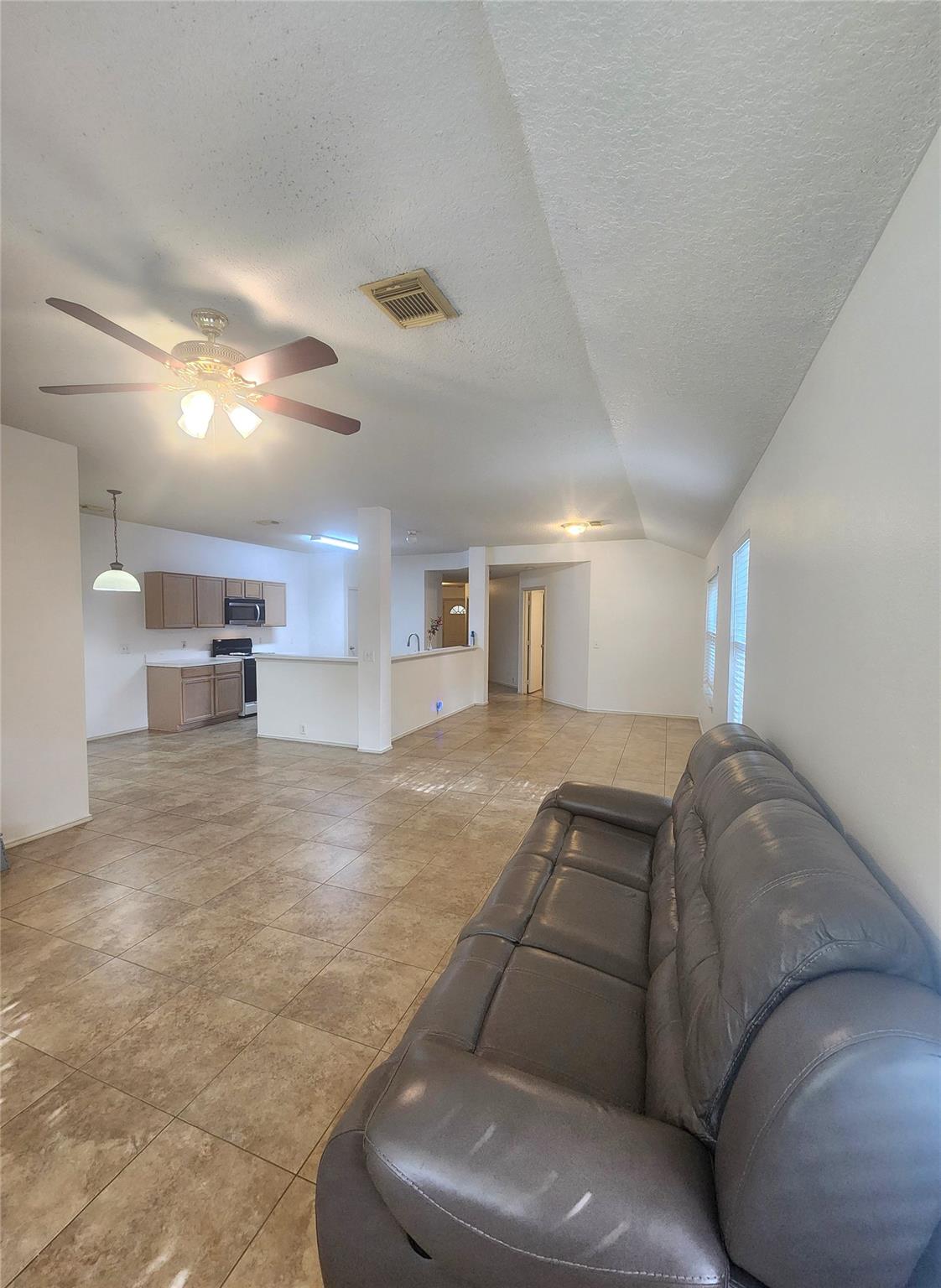 14914 W Sugarhollow Drive