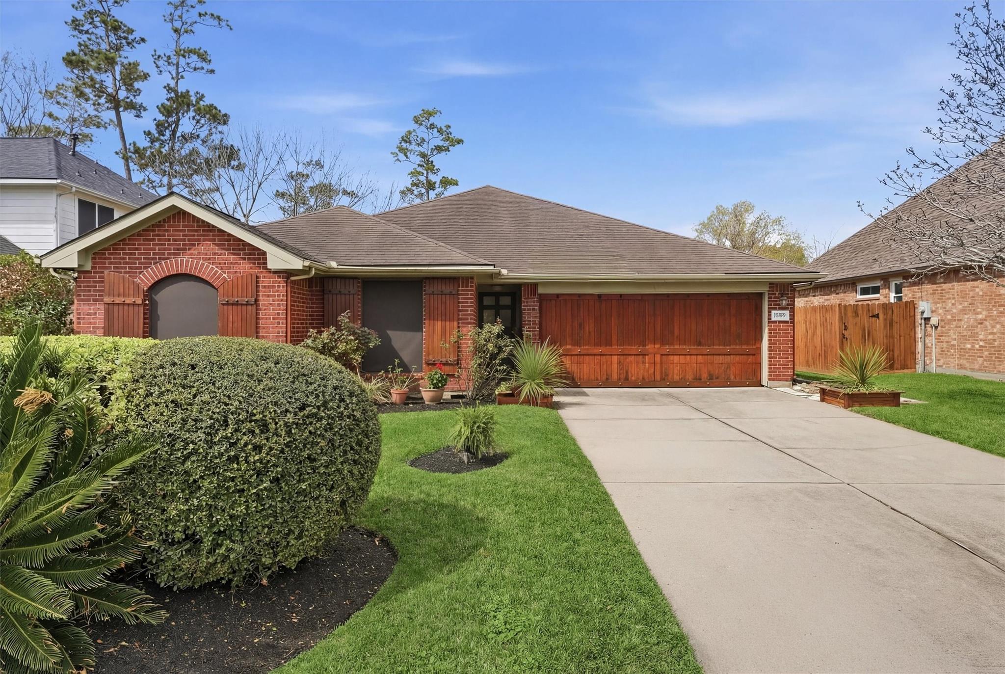 19319 Pine Cluster Lane