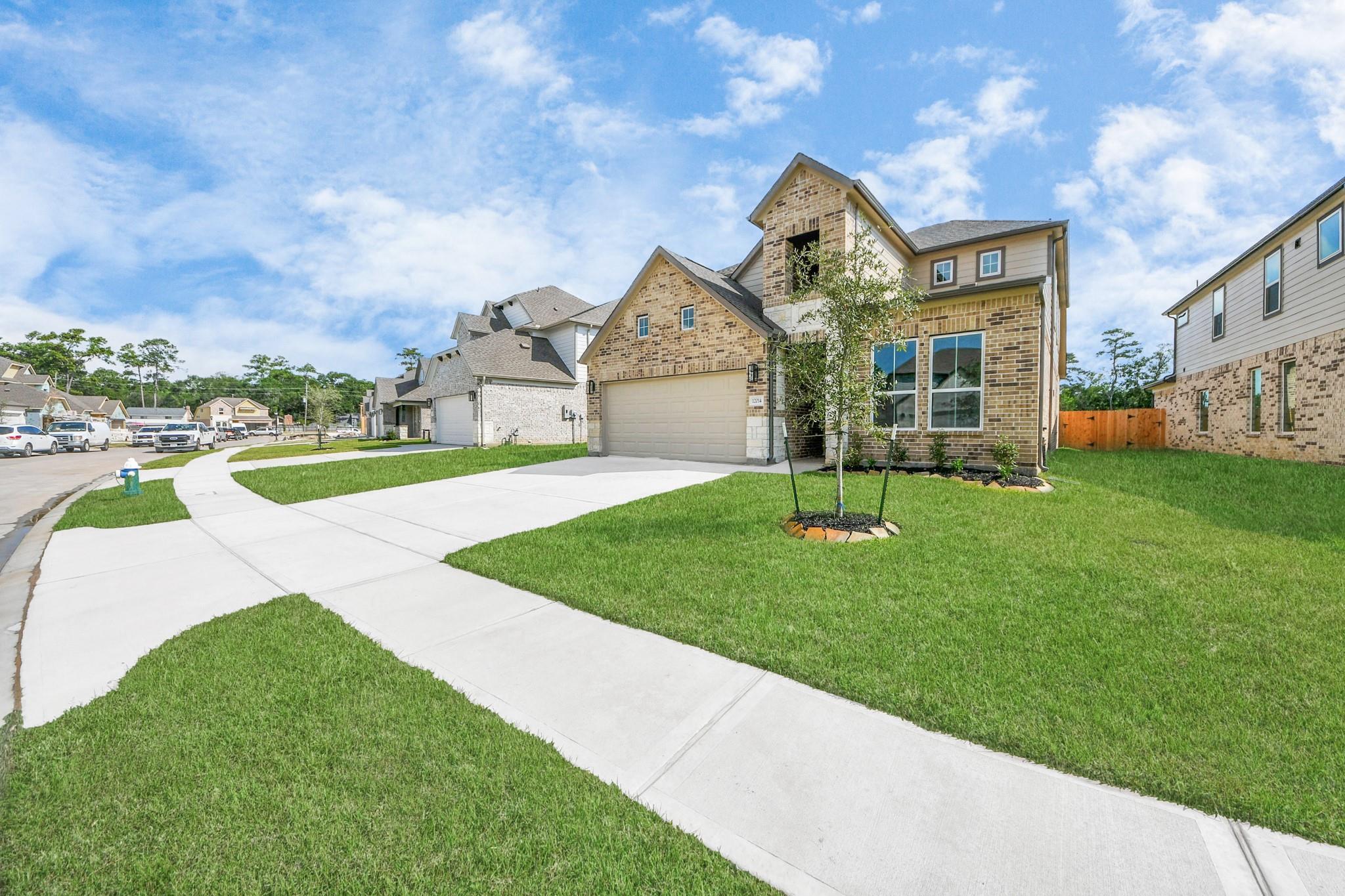 12014 Maple Oak Drive