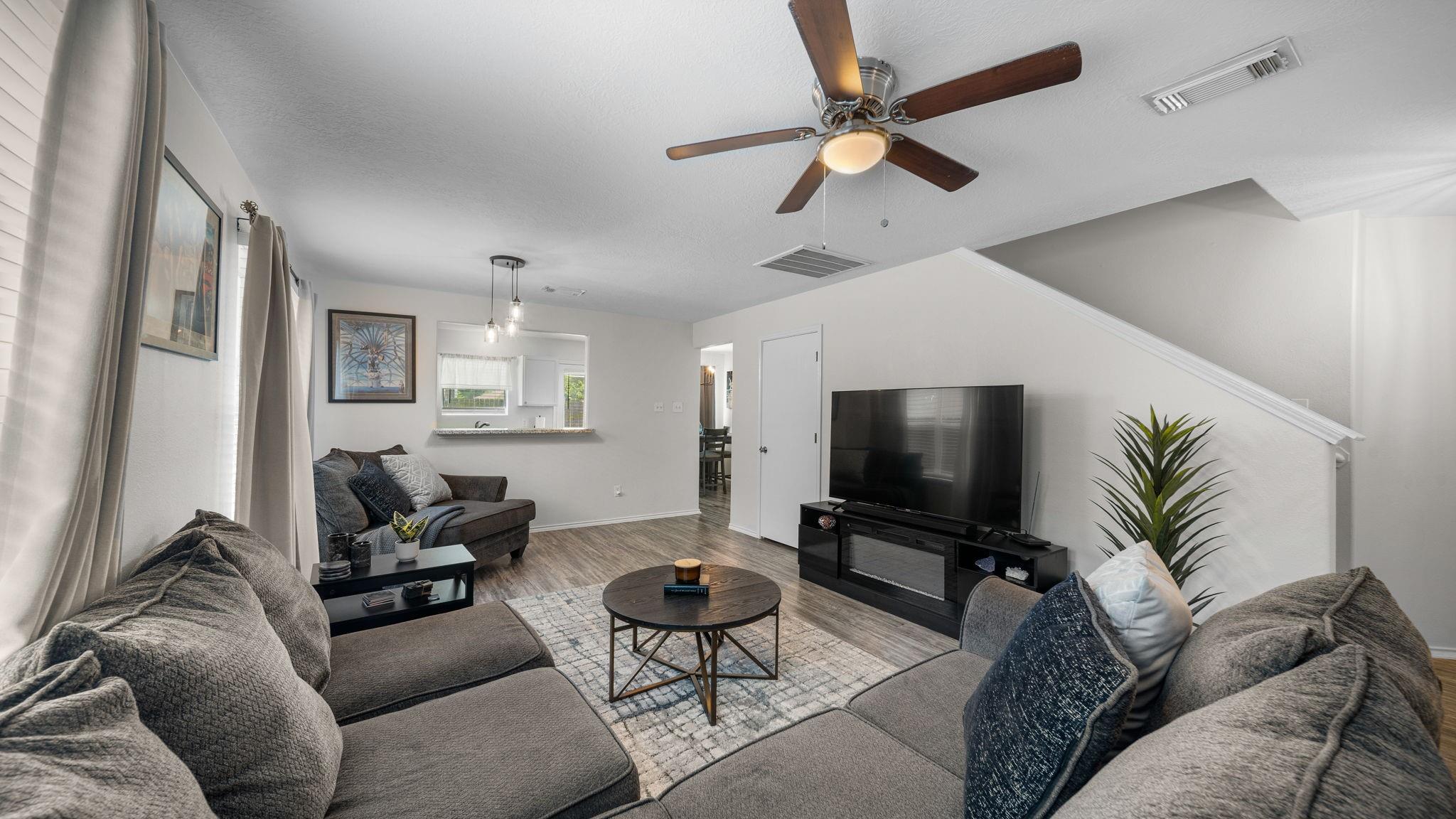 15027 Sunset Creek Drive