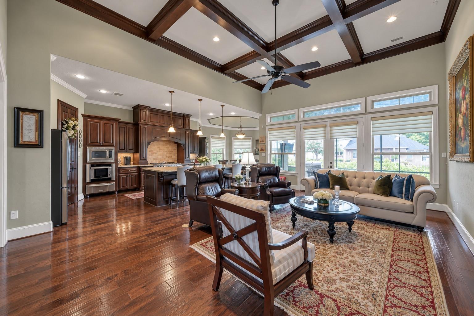 12324 White Oak Point