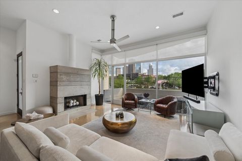 Photo of 1804 N Memorial Way #A, Houston, TX 77007 (MLS # 60755982)