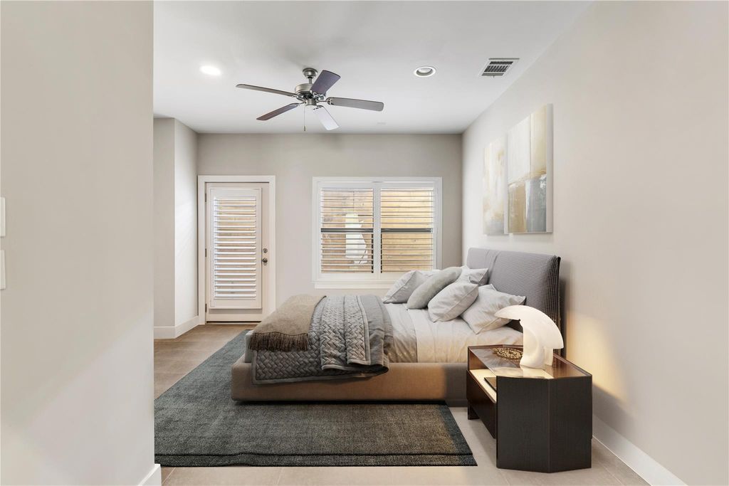 Photo of 5911 Rose Street, Houston, TX 77007 (MLS # 97483776)