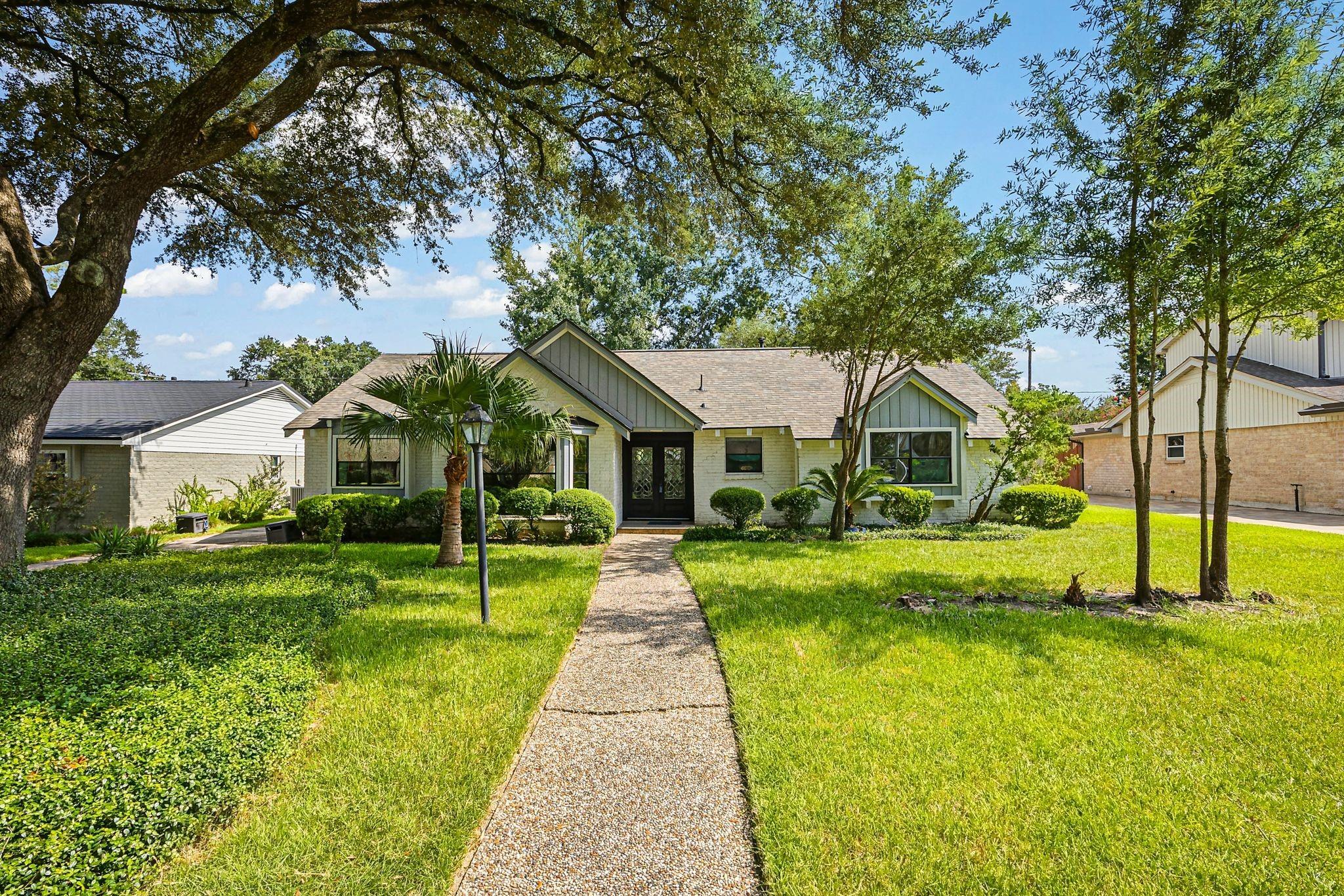12523 Honeywood Trail