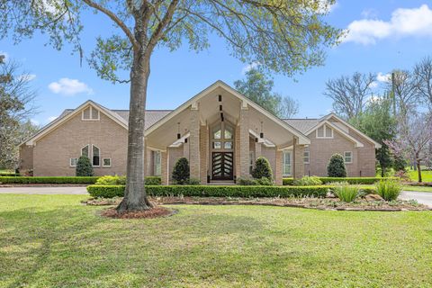 211 Golfview Drive Richmond TX 77469