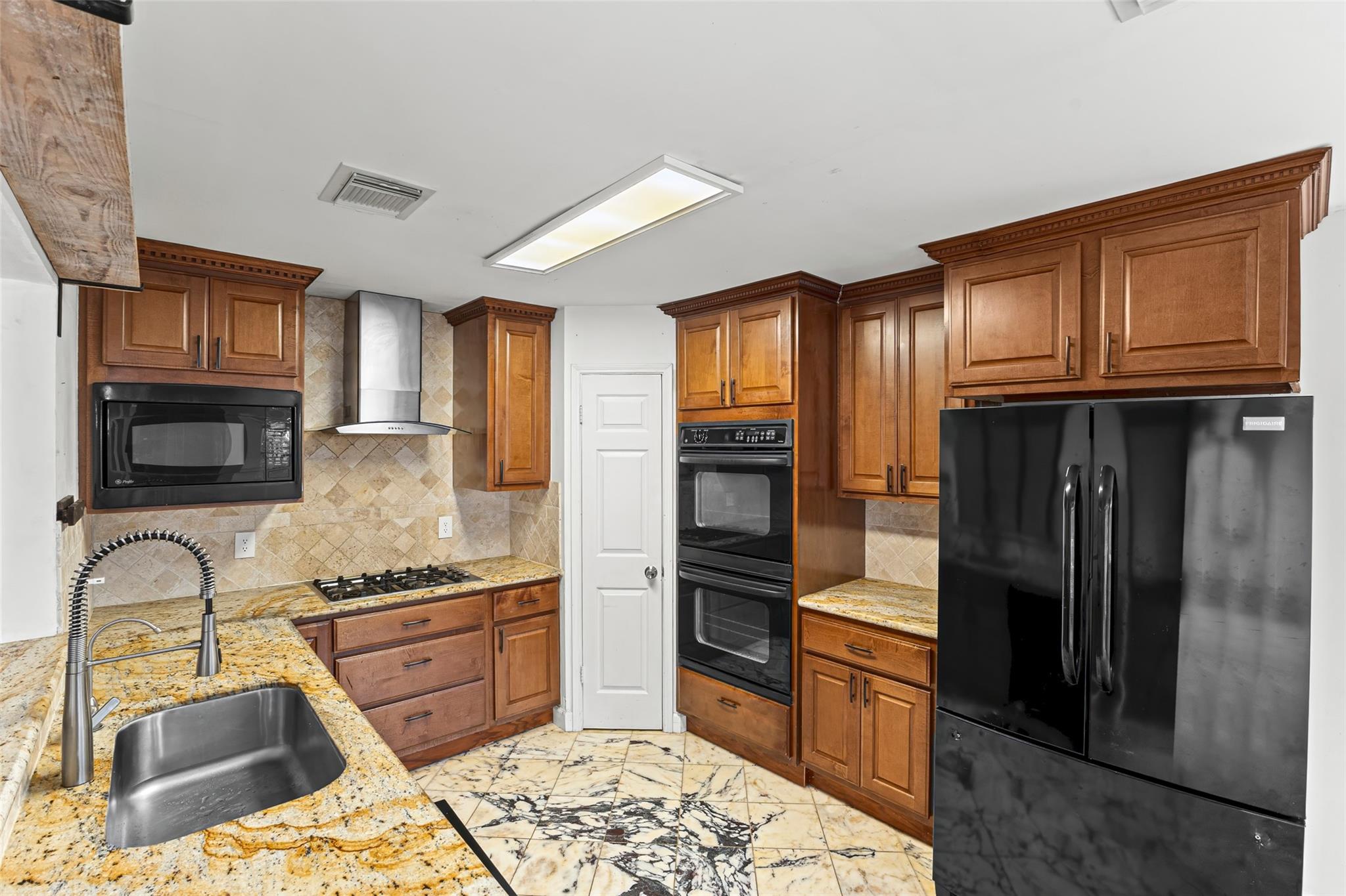 1011 Western Meadows Drive
