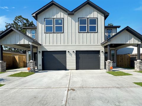 Photo of 5427 Bellfort Street #A, Houston, TX 77033 (MLS # 77543480)