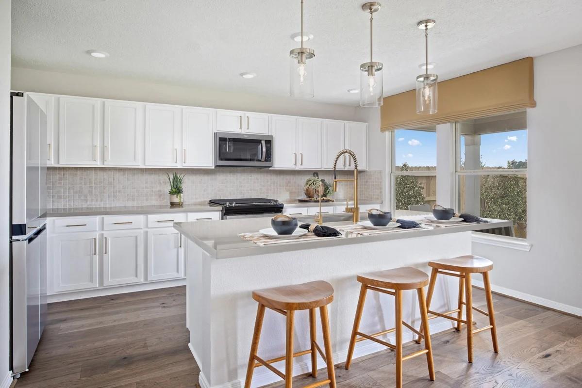 1009 Valley Crest Lane