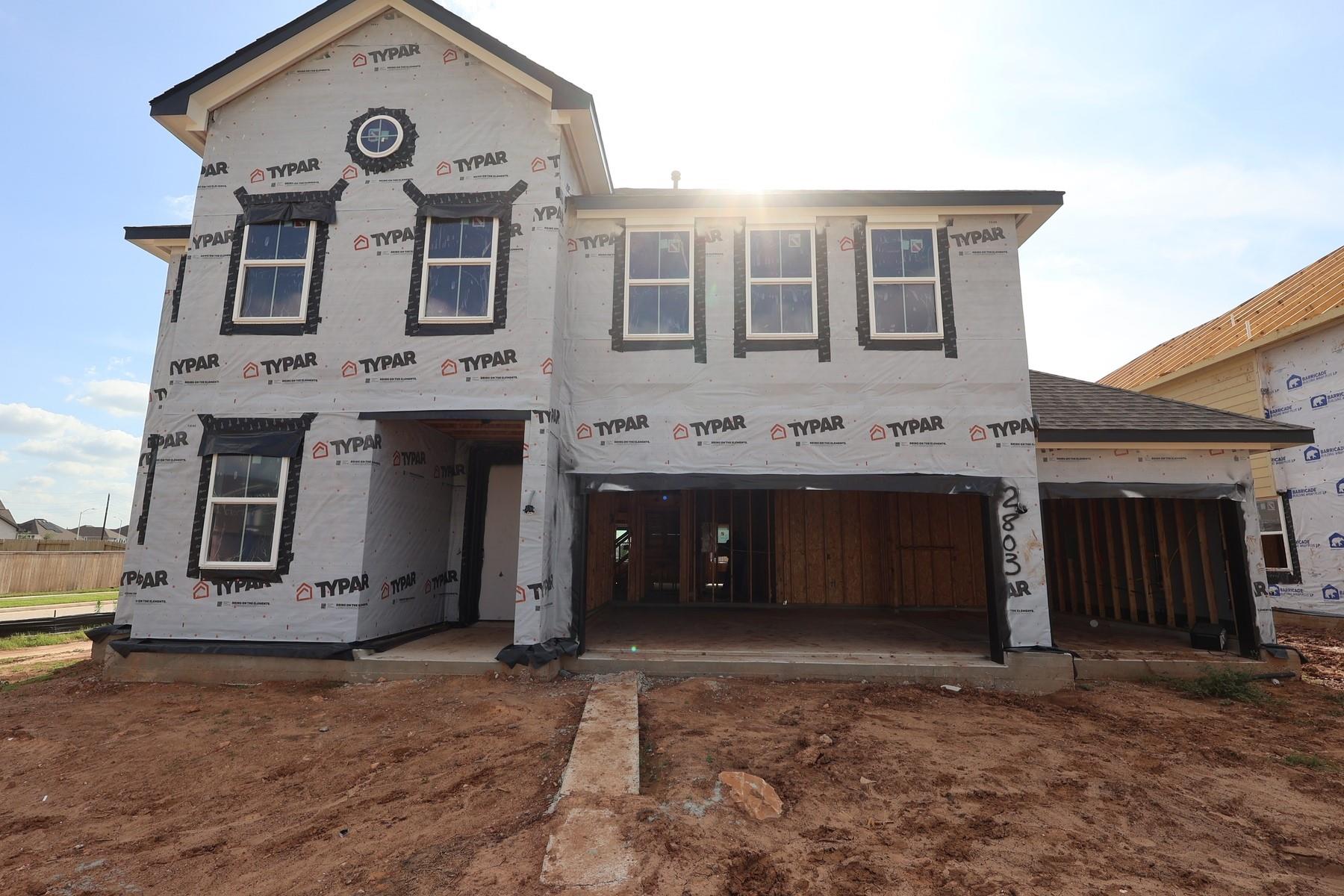 2803 Dark Lantern Lane