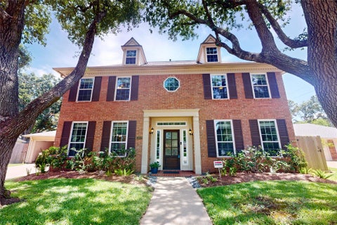 Photo of 23027 Lodgepoint Drive, Katy, TX 77494 (MLS # 36327201)