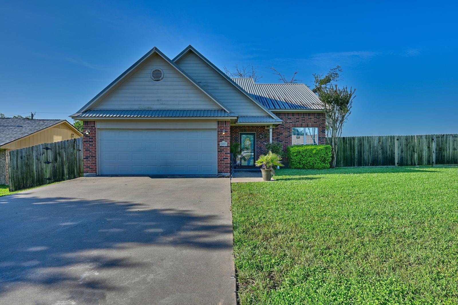 1200 Cheyenne Drive