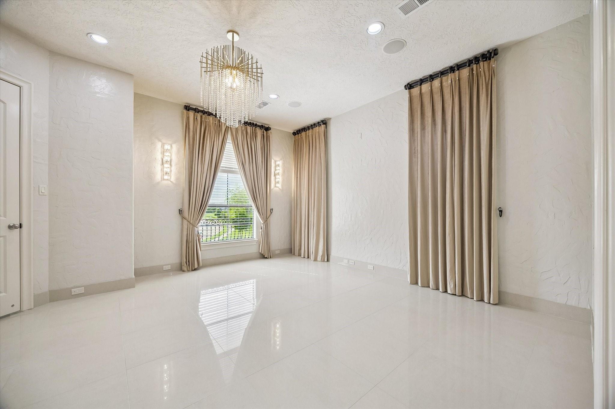 Richmond, Texas, 77469, United States, 5 Bedrooms Bedrooms, ,6 BathroomsBathrooms,Residential,Active,2041465