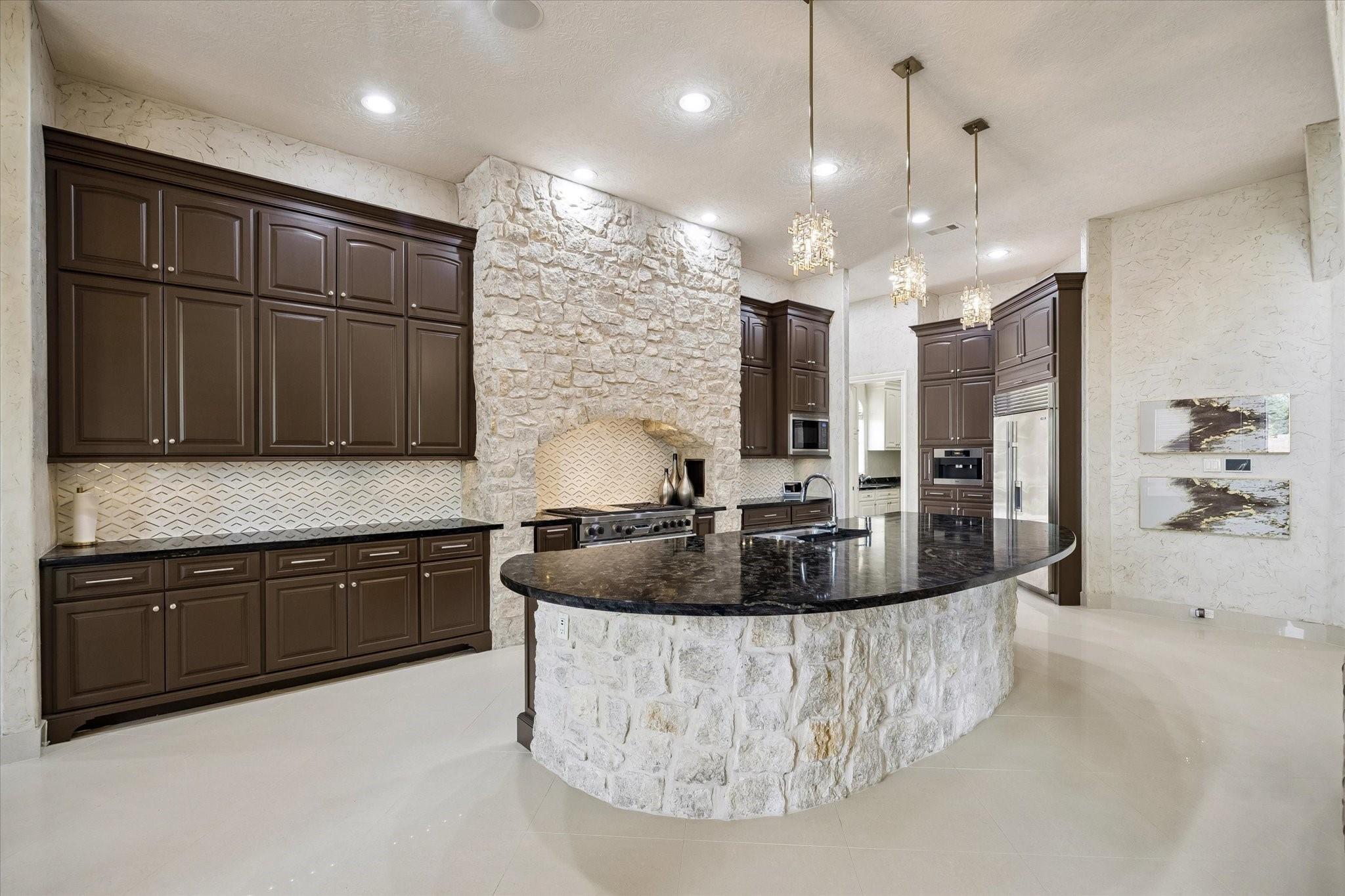 Richmond, Texas, 77469, United States, 5 Bedrooms Bedrooms, ,6 BathroomsBathrooms,Residential,Active,2041465