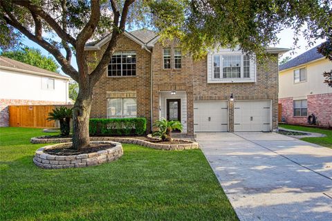Photo of 2818 Woodcreek Meadows Lane, Houston, TX 77073 (MLS # 74741641)