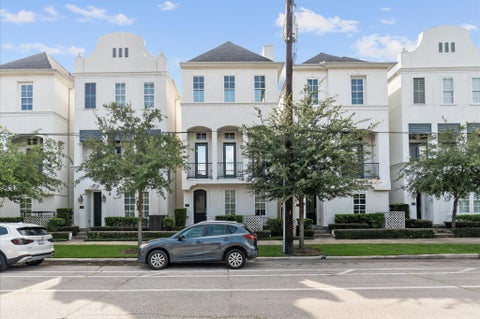 Photo of 2326 Hutchins Street, Houston, TX 77004 (MLS # 27665583)