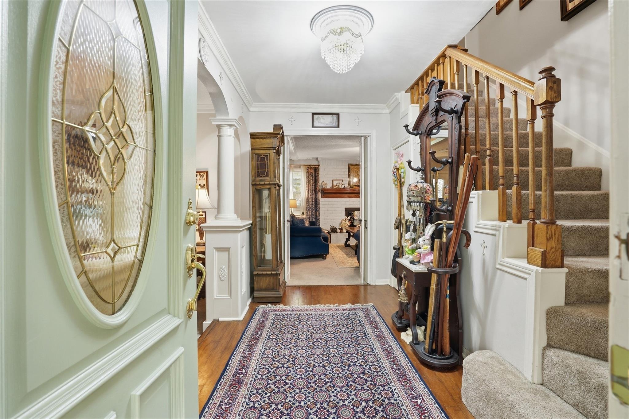 5814 Lodge Creek Drive